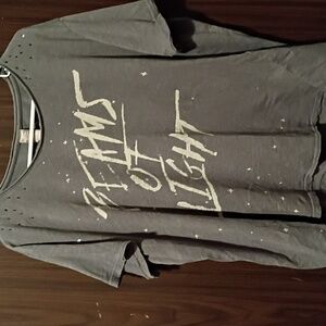 Magnolia Pearl Beams Of Light Tee.